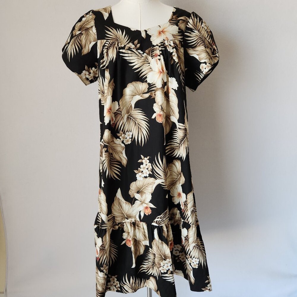 Vintage Royal Hawaiian Creations Floral Midi Muumuu Dress Short Sleeve Black